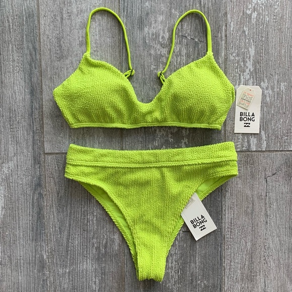 π₯π₯BILLABONG - SUMMER HIGH BRALETTE MAUI SETπ₯π₯ - Picture 2 of 5